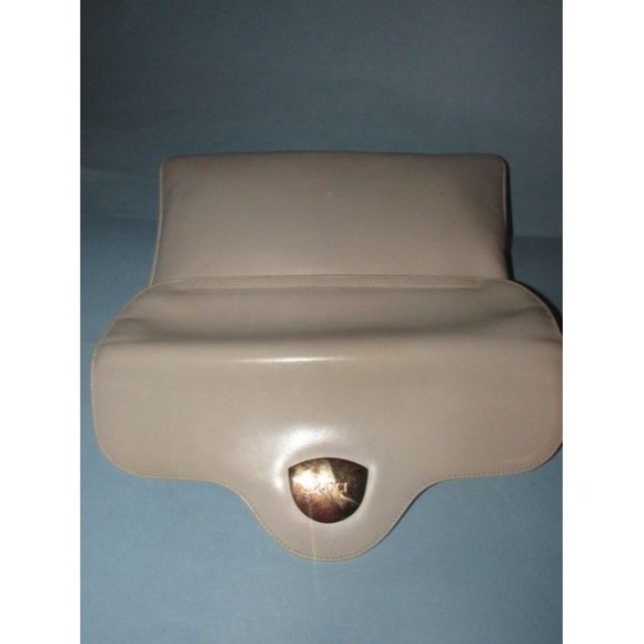 Gucci Envelope Top Stone Colored Leather Clutch - Picture 8 of 12